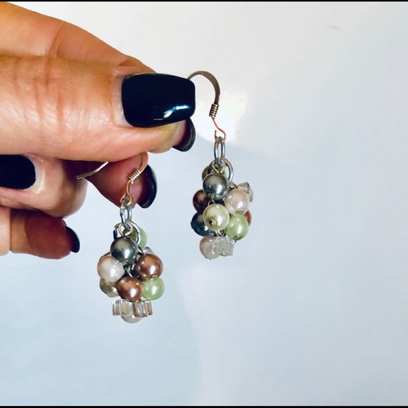 Handmade Crystal & Pearl Earring & Necklace set - Picture 1 of 8